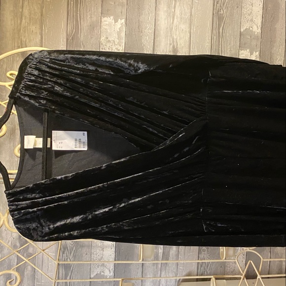 H&M black Velour wide leg jump suit XL - Picture 2 of 5